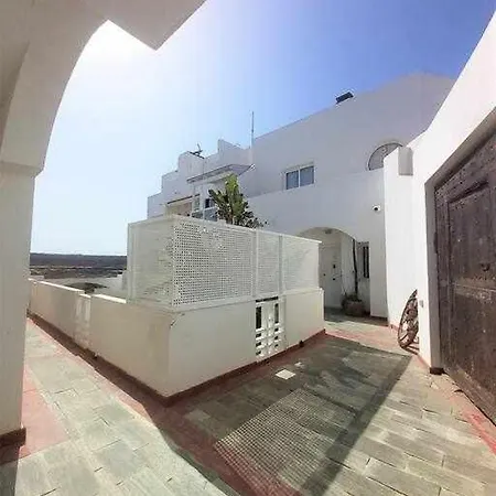 Breeze View House By The Sea Apartamento